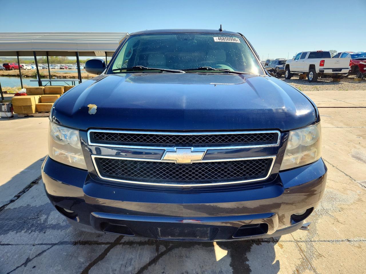 CHEVROLET SUBURBAN 2008 — 6