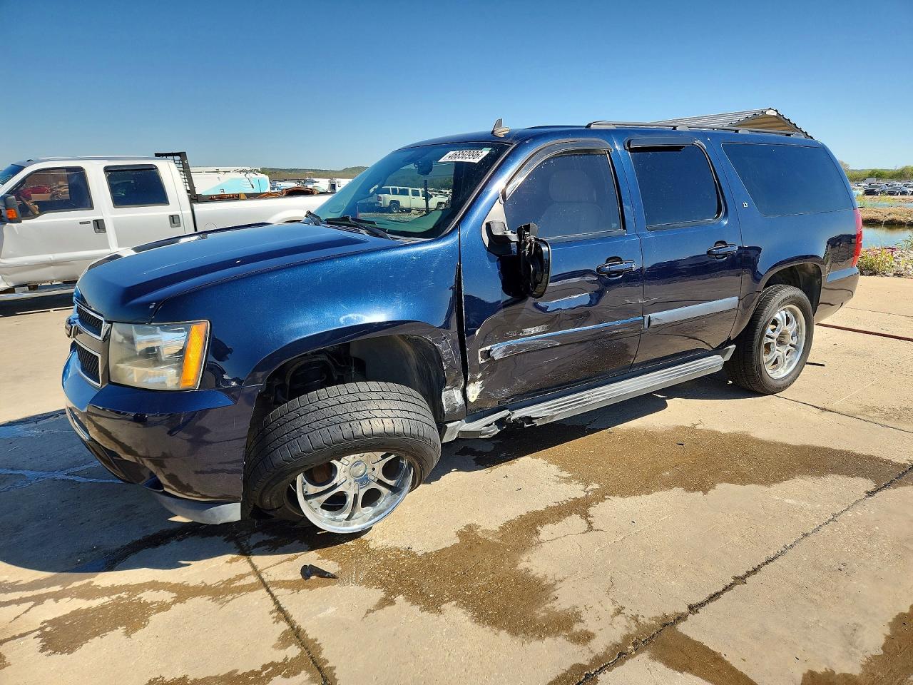 CHEVROLET SUBURBAN 2008 — 2
