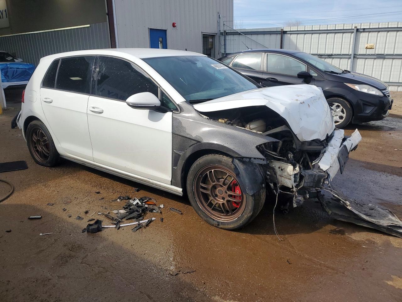 VOLKSWAGEN GTI 2019 — 5