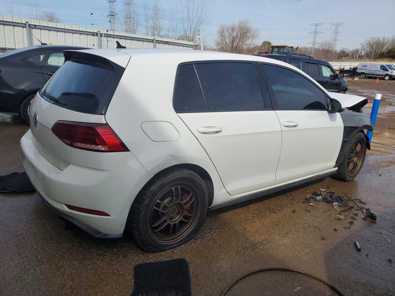 VOLKSWAGEN GTI 2019 — 4