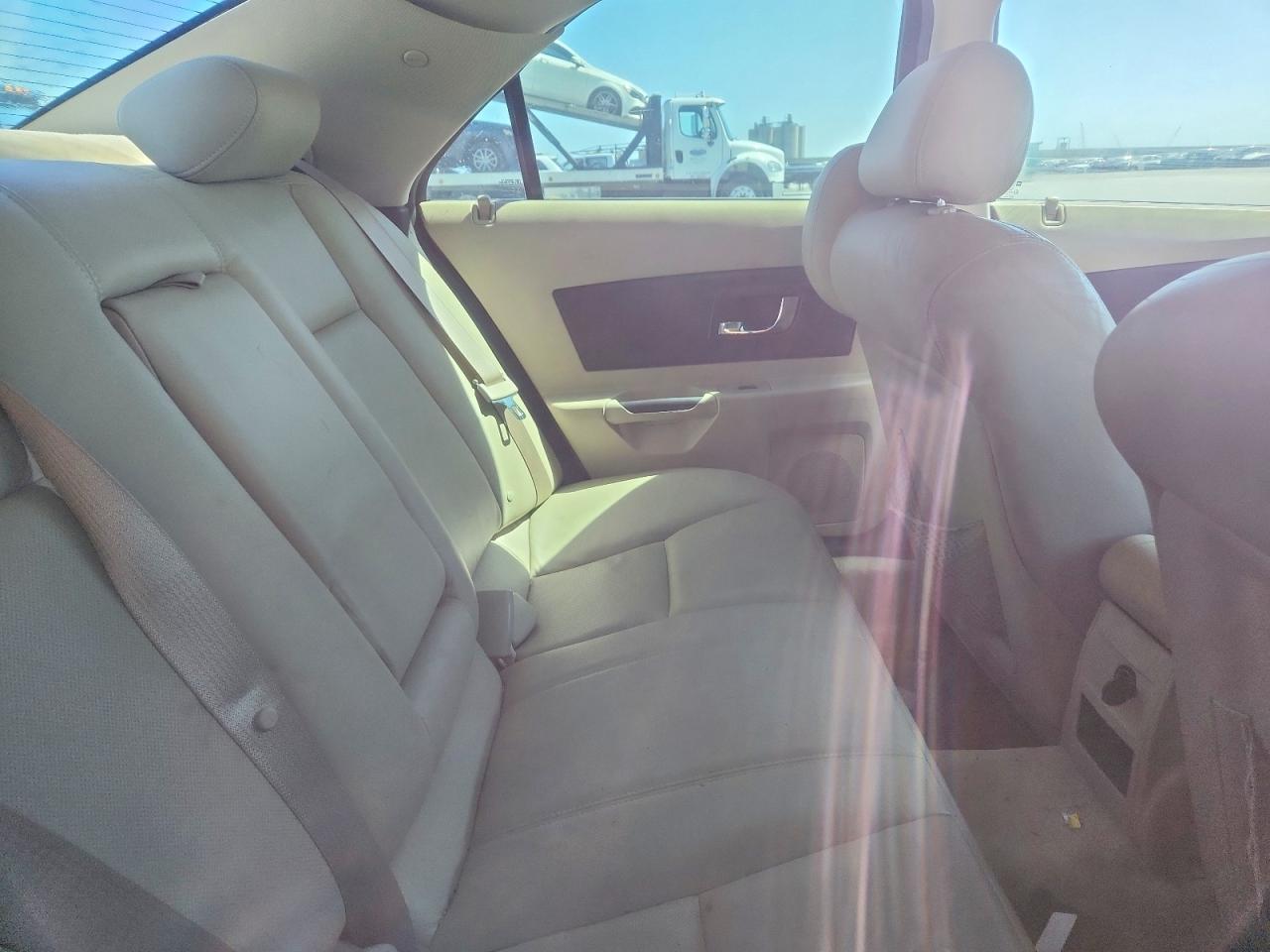 CADILLAC CTS 2005 — 11