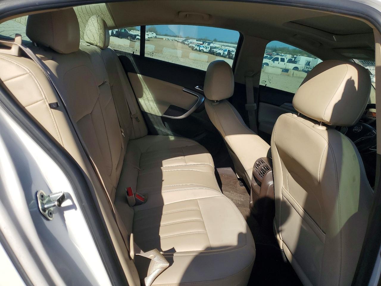 BUICK REGAL 2017 — 11