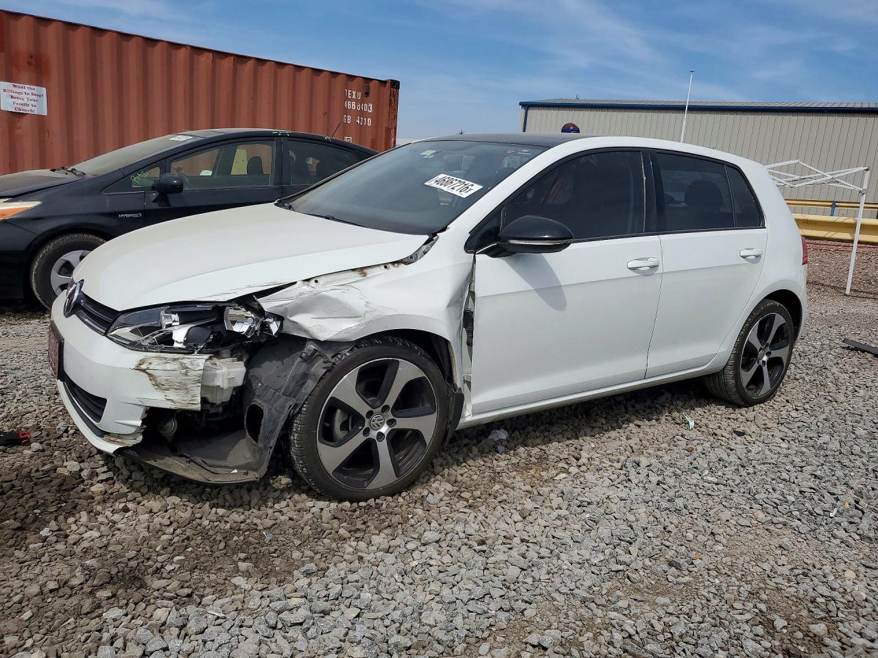 VOLKSWAGEN GOLF 2016 — 2