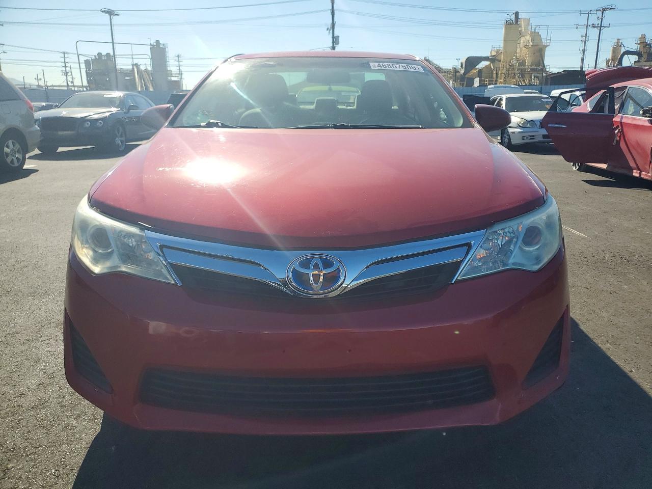 TOYOTA CAMRY HYBRID 2014 — 6