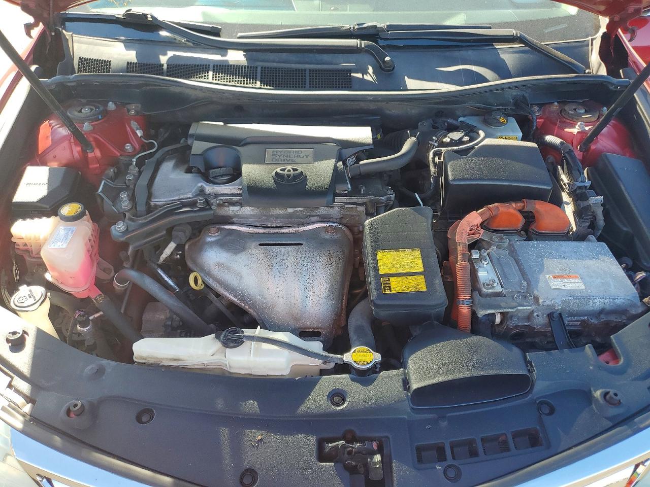 TOYOTA CAMRY HYBRID 2014 — 12
