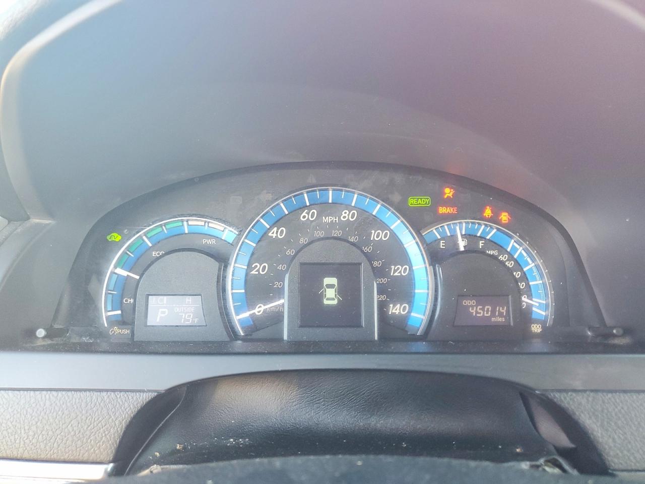 TOYOTA CAMRY HYBRID 2014 — 10