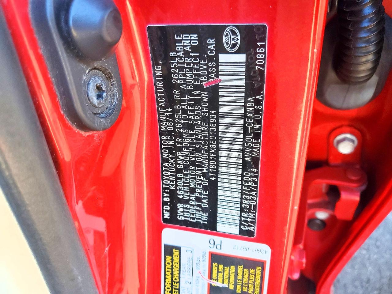 TOYOTA CAMRY HYBRID 2014 — 13