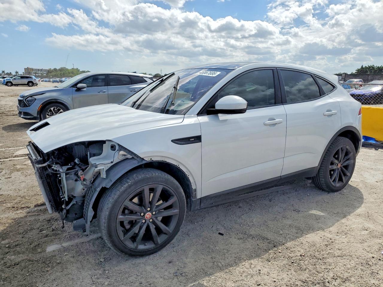 2019 JAGUAR E-PACE SE