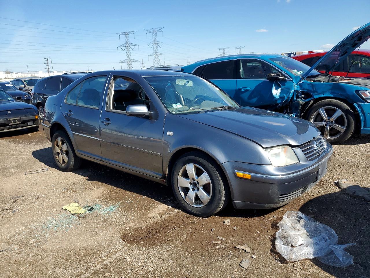 VOLKSWAGEN JETTA 2004 — 5