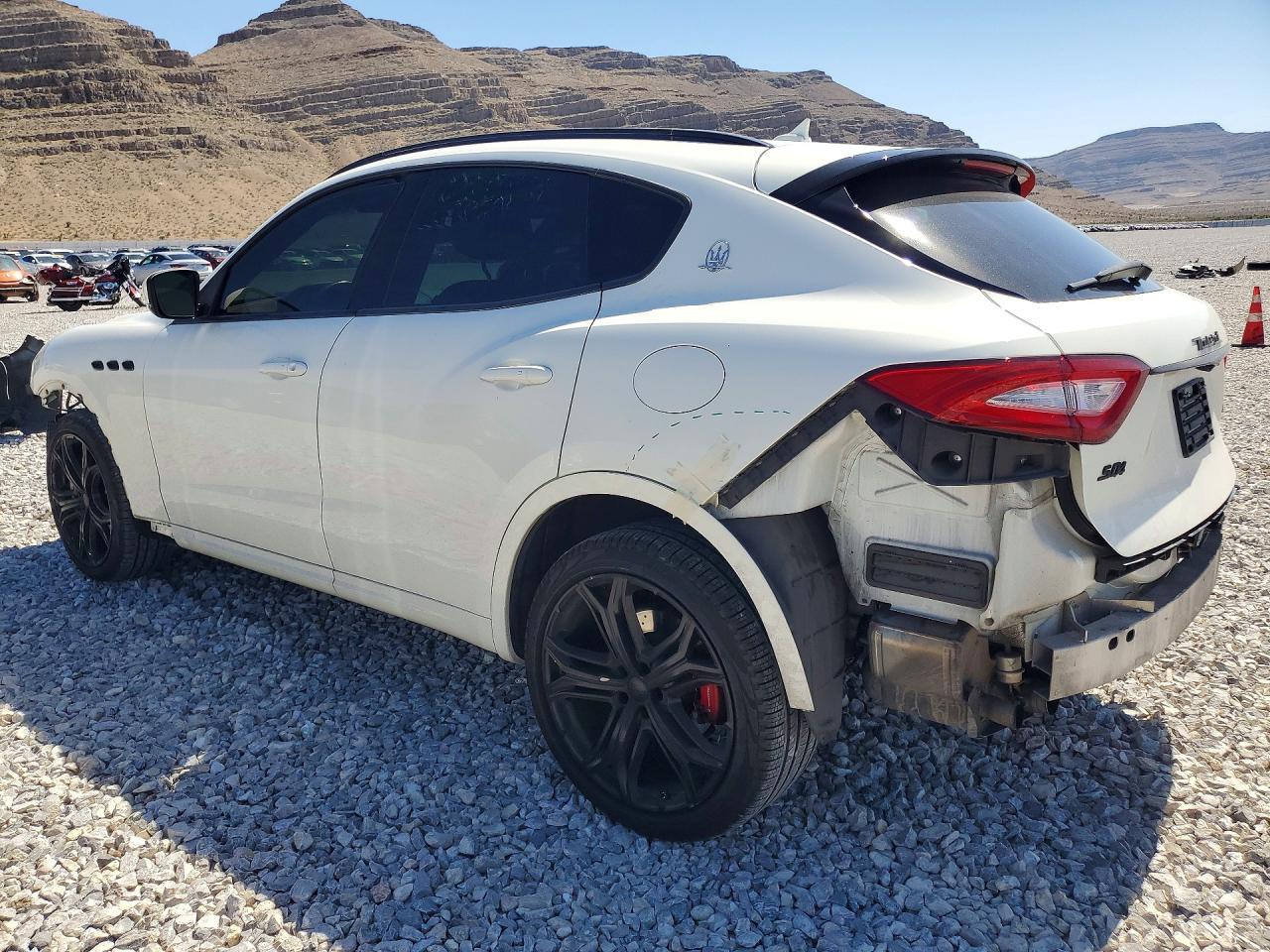 MASERATI LEVANTE 2019 — 3