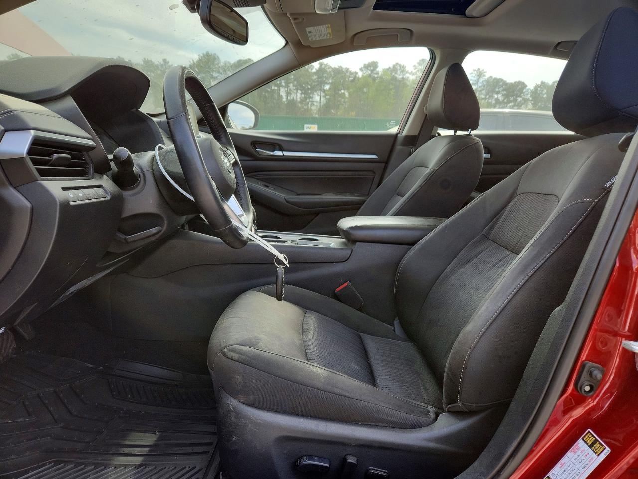 NISSAN ALTIMA 2019 — 8