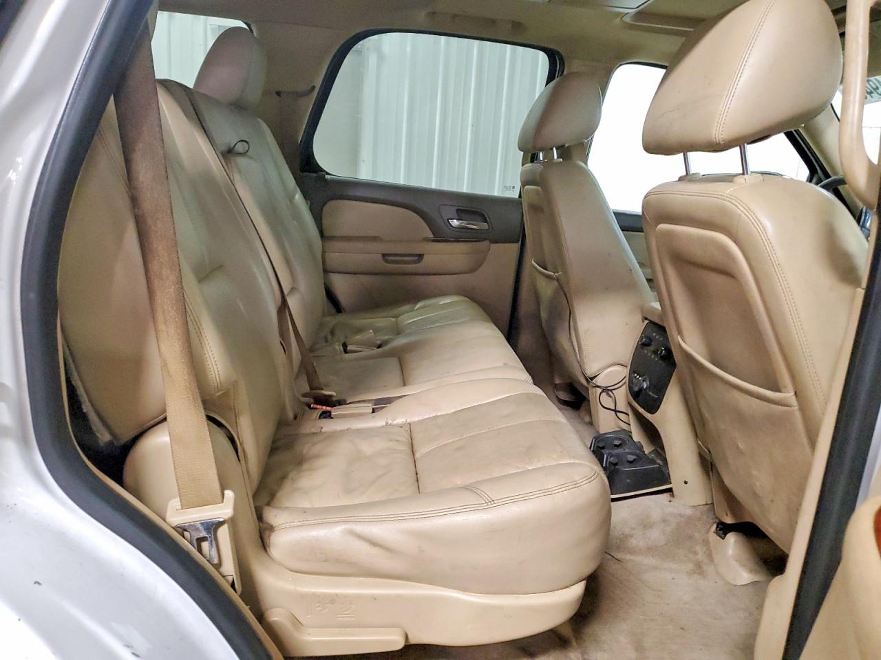 CHEVROLET TAHOE 2013 — 12