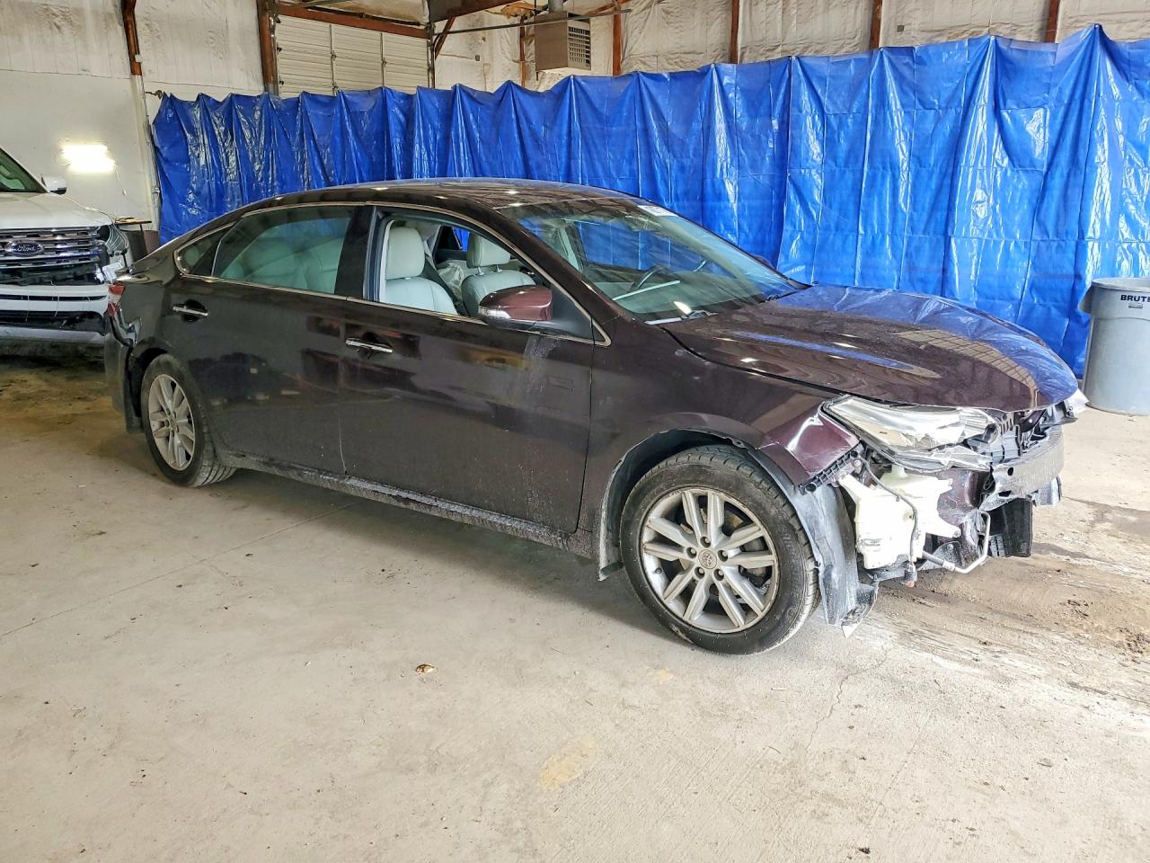 2014 TOYOTA AVALON XLE