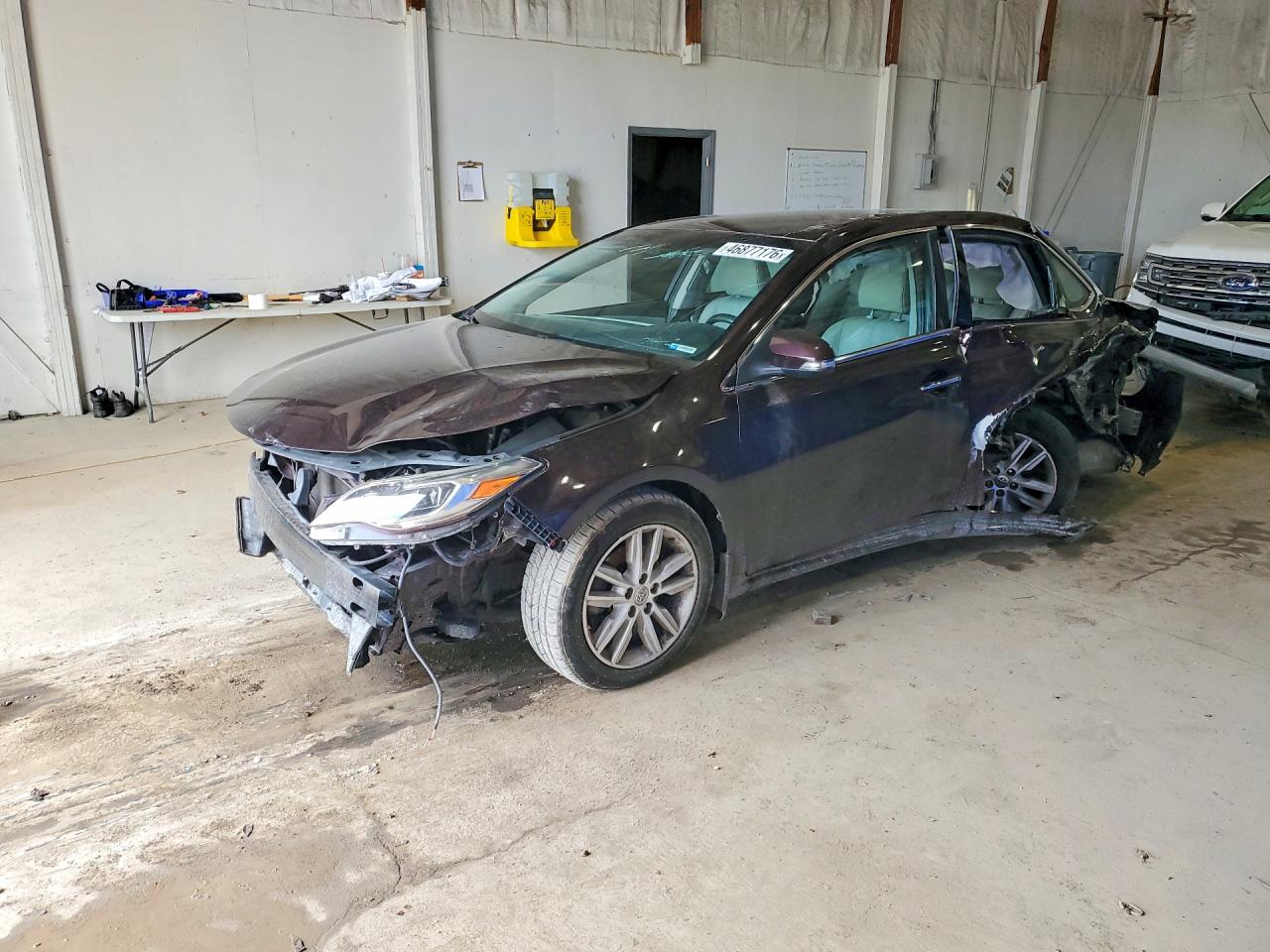 2014 TOYOTA AVALON XLE