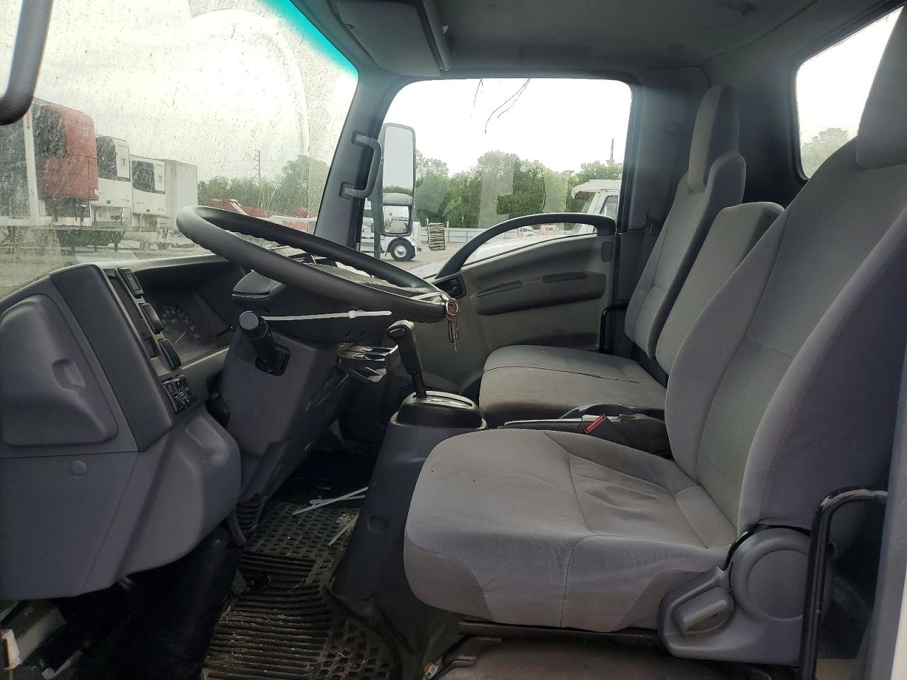 ISUZU NPR HD 2019 — 8