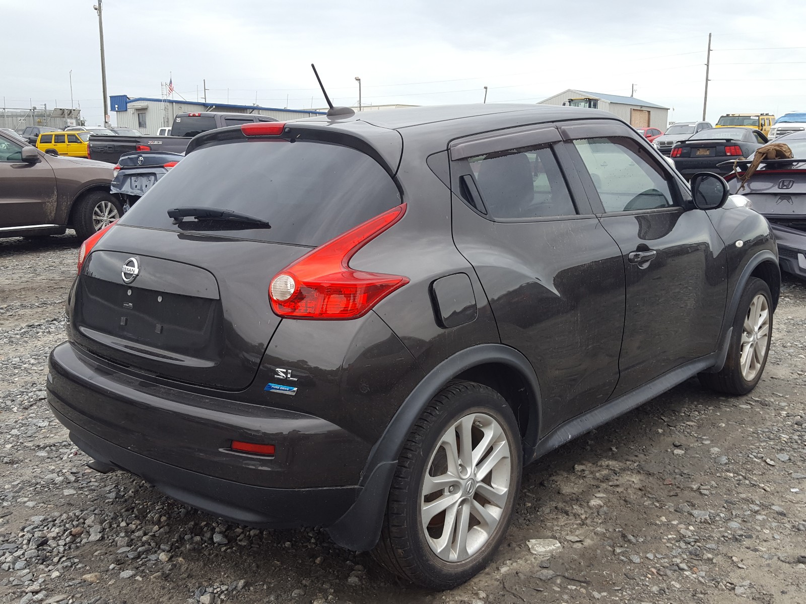 NISSAN JUKE 2012 — 5
