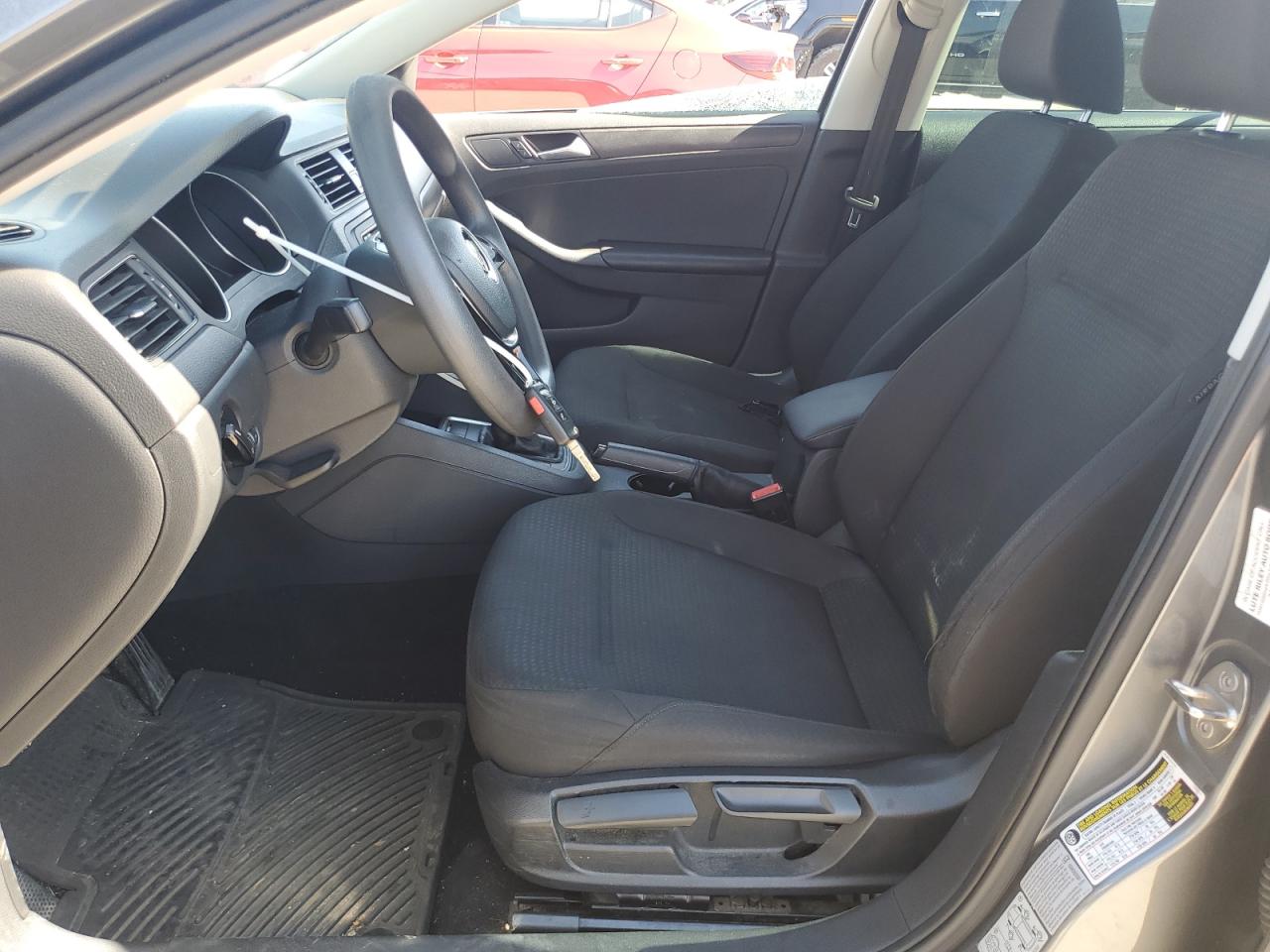 VOLKSWAGEN JETTA 2015 — 8