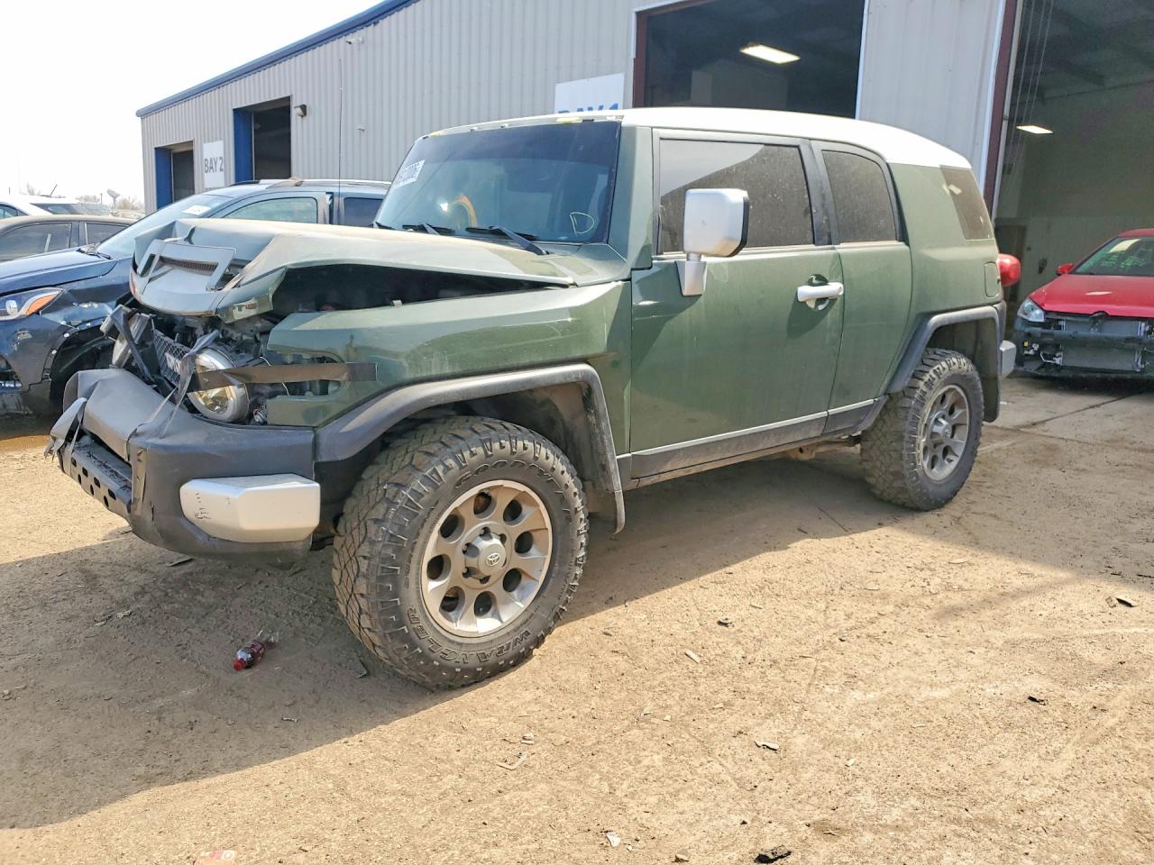 2013 TOYOTA FJ CRUISER BASE