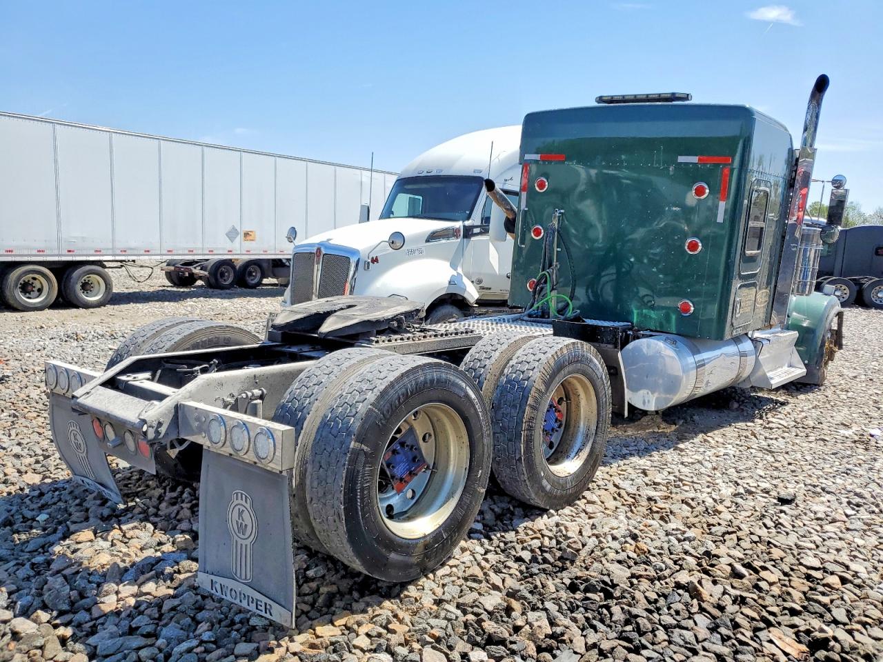 KENWORTH CONSTRUCTION 2013 — 5