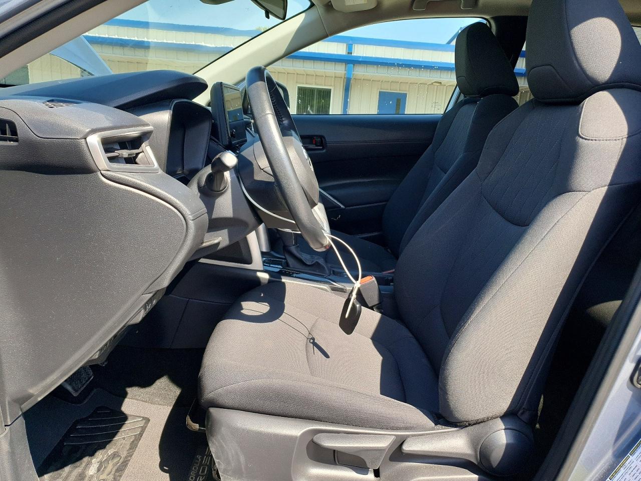 TOYOTA COROLLA CROSS 2023 — 8