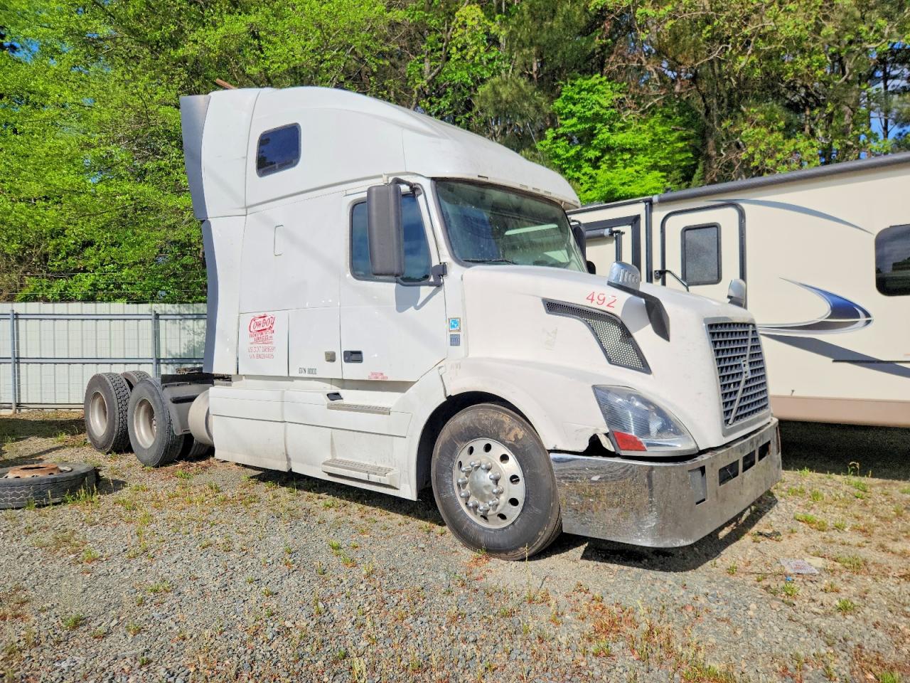 VOLVO VNL 2011 — 2