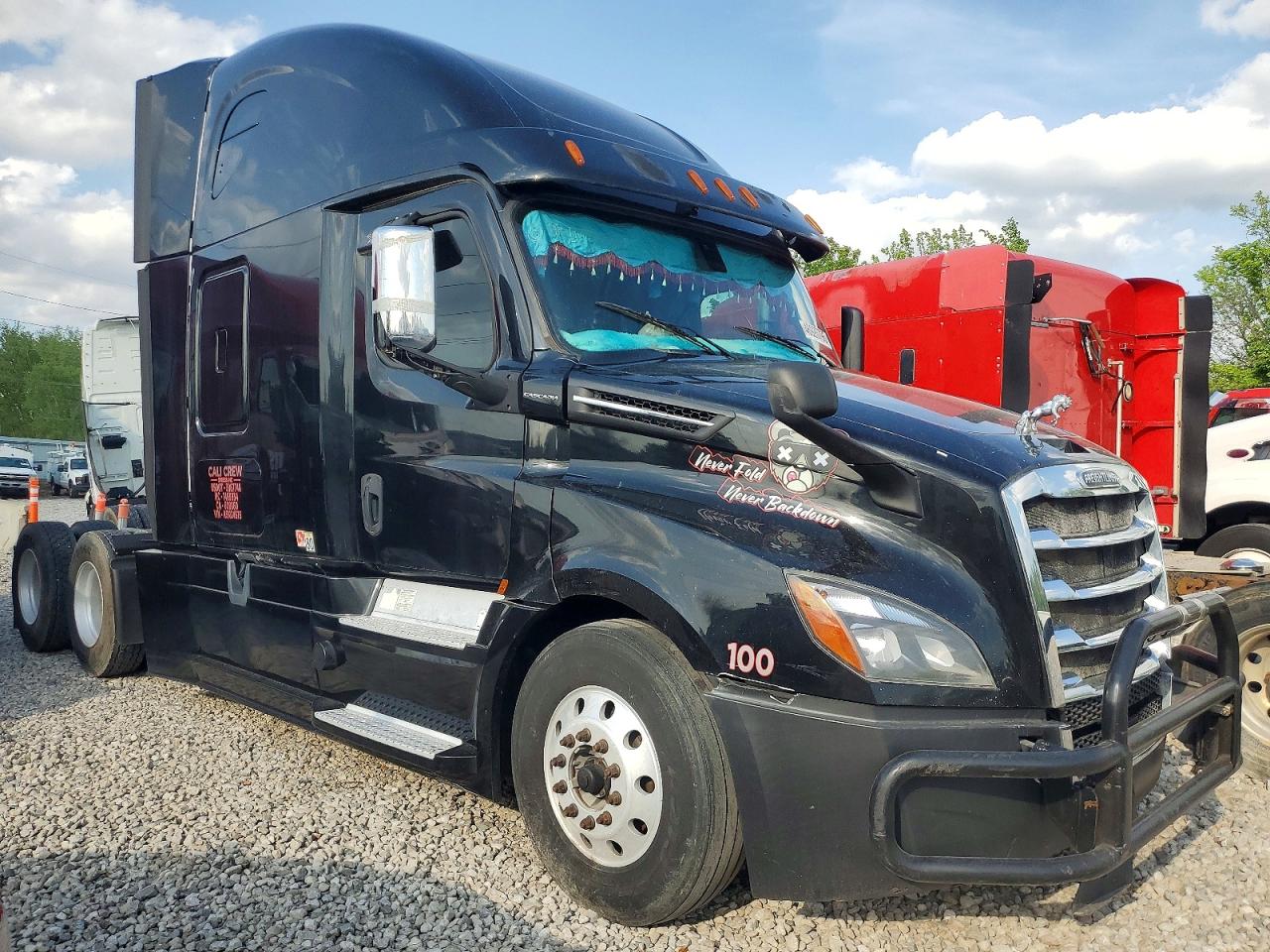 2019 FREIGHTLINER CASCADIA 126