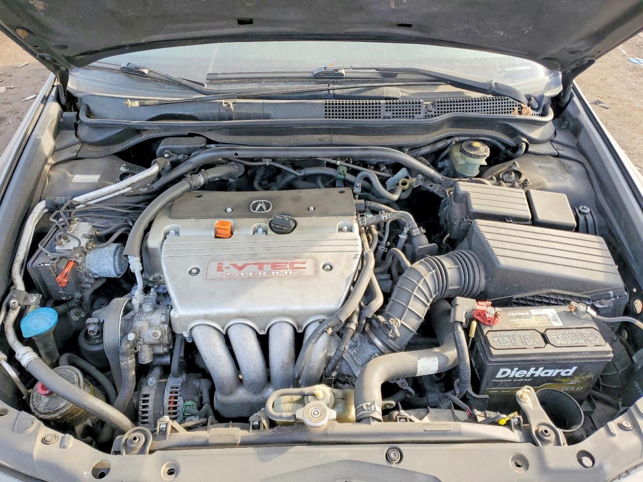 ACURA TSX 2004 — 12