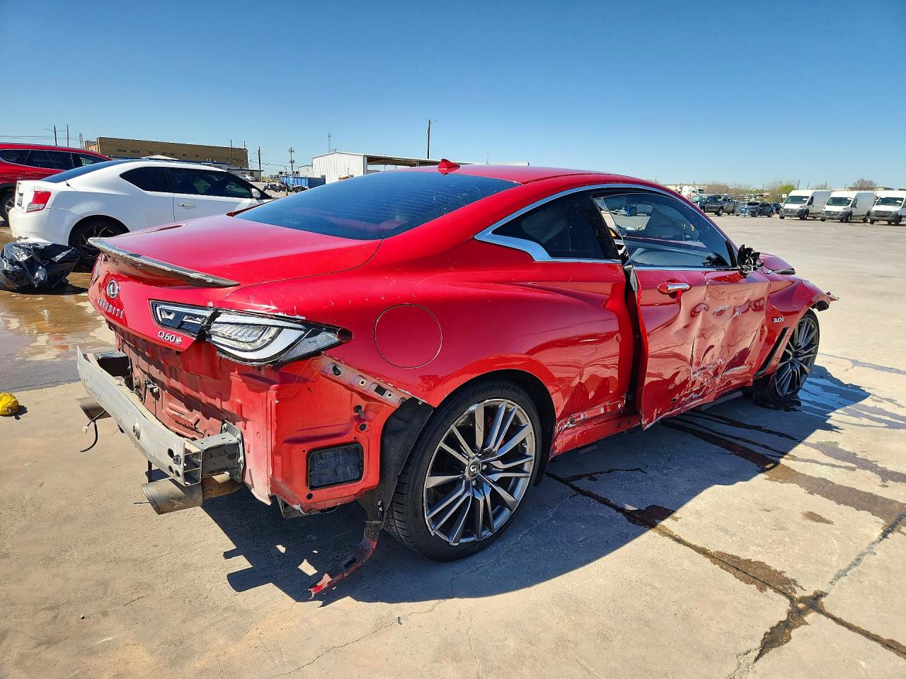 INFINITI Q60 2017 — 4