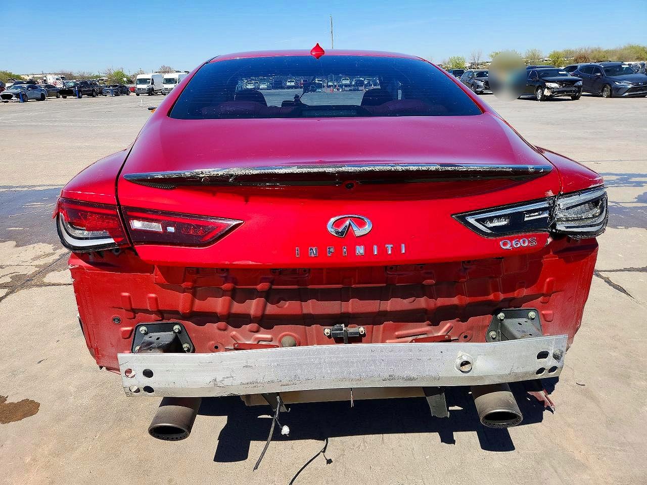INFINITI Q60 2017 — 7
