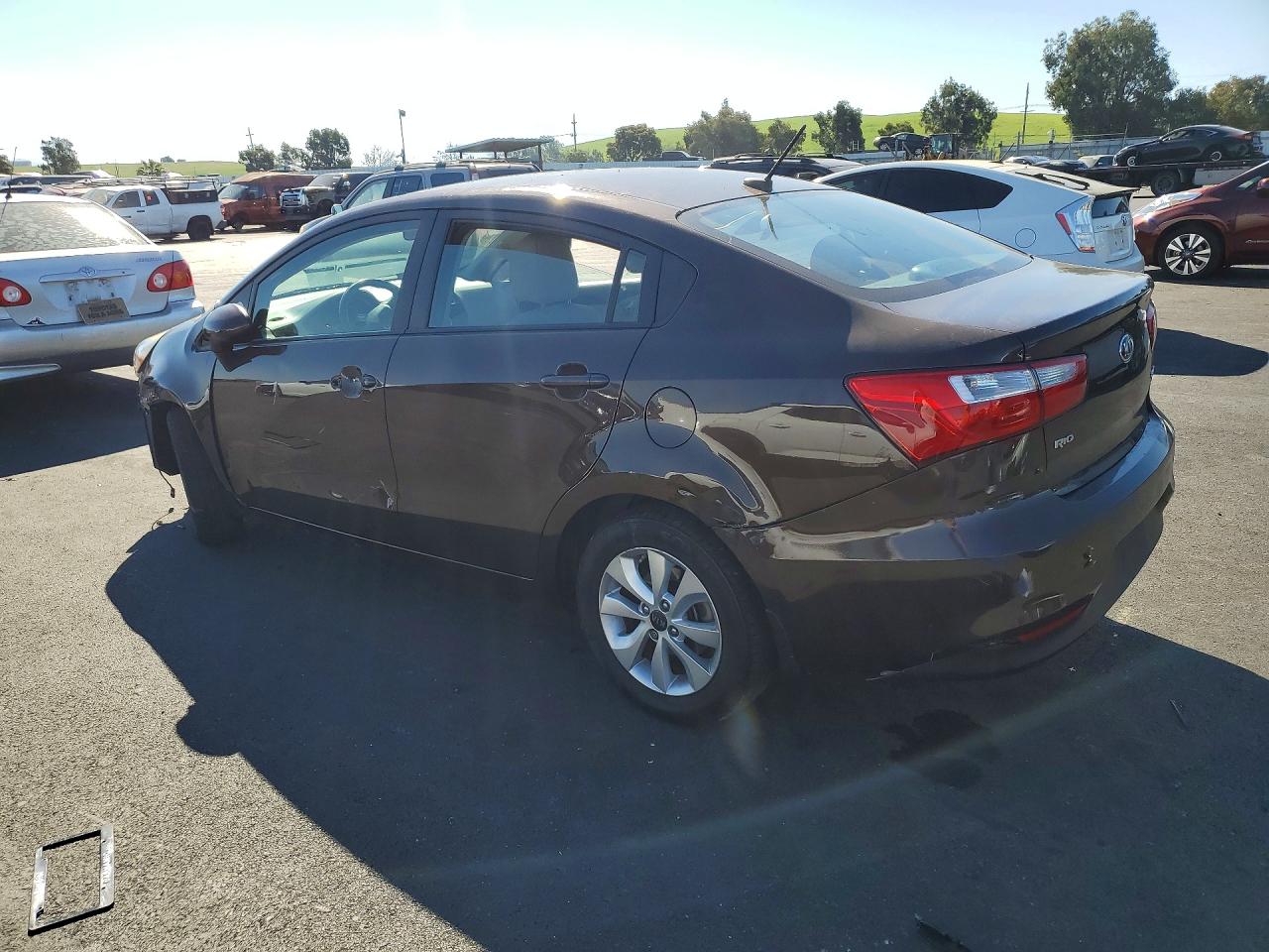 KIA RIO 2017 — 3