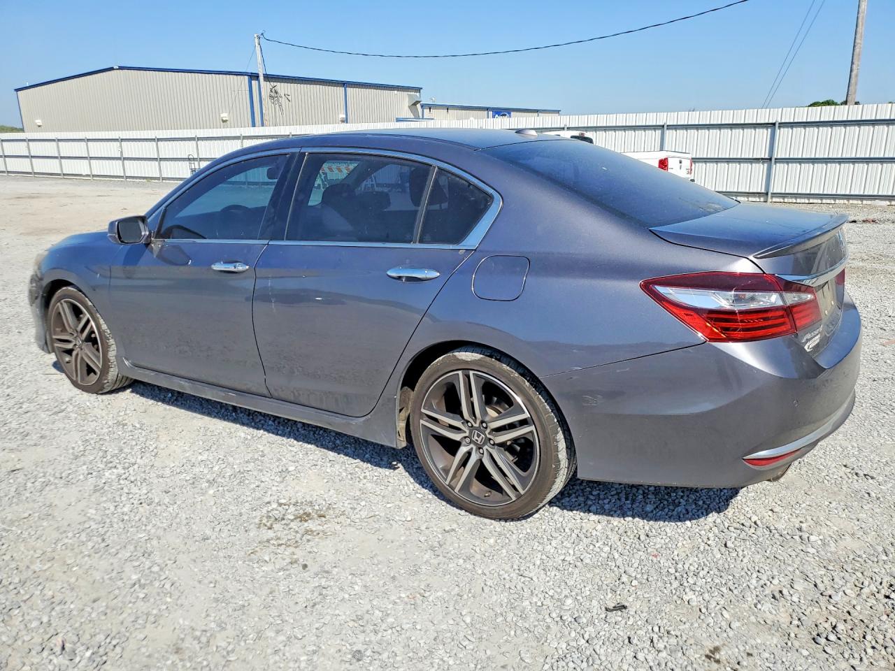 HONDA ACCORD 2017 — 3
