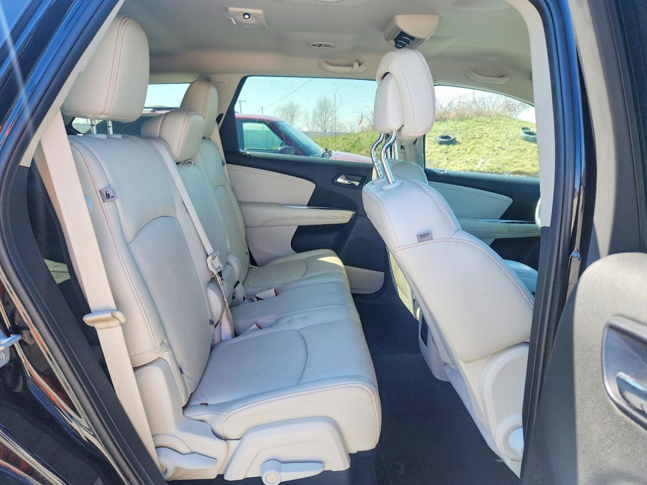 DODGE JOURNEY 2012 — 12
