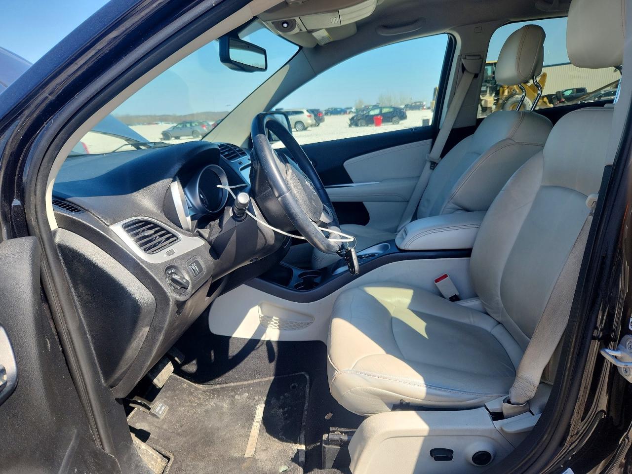 DODGE JOURNEY 2012 — 8