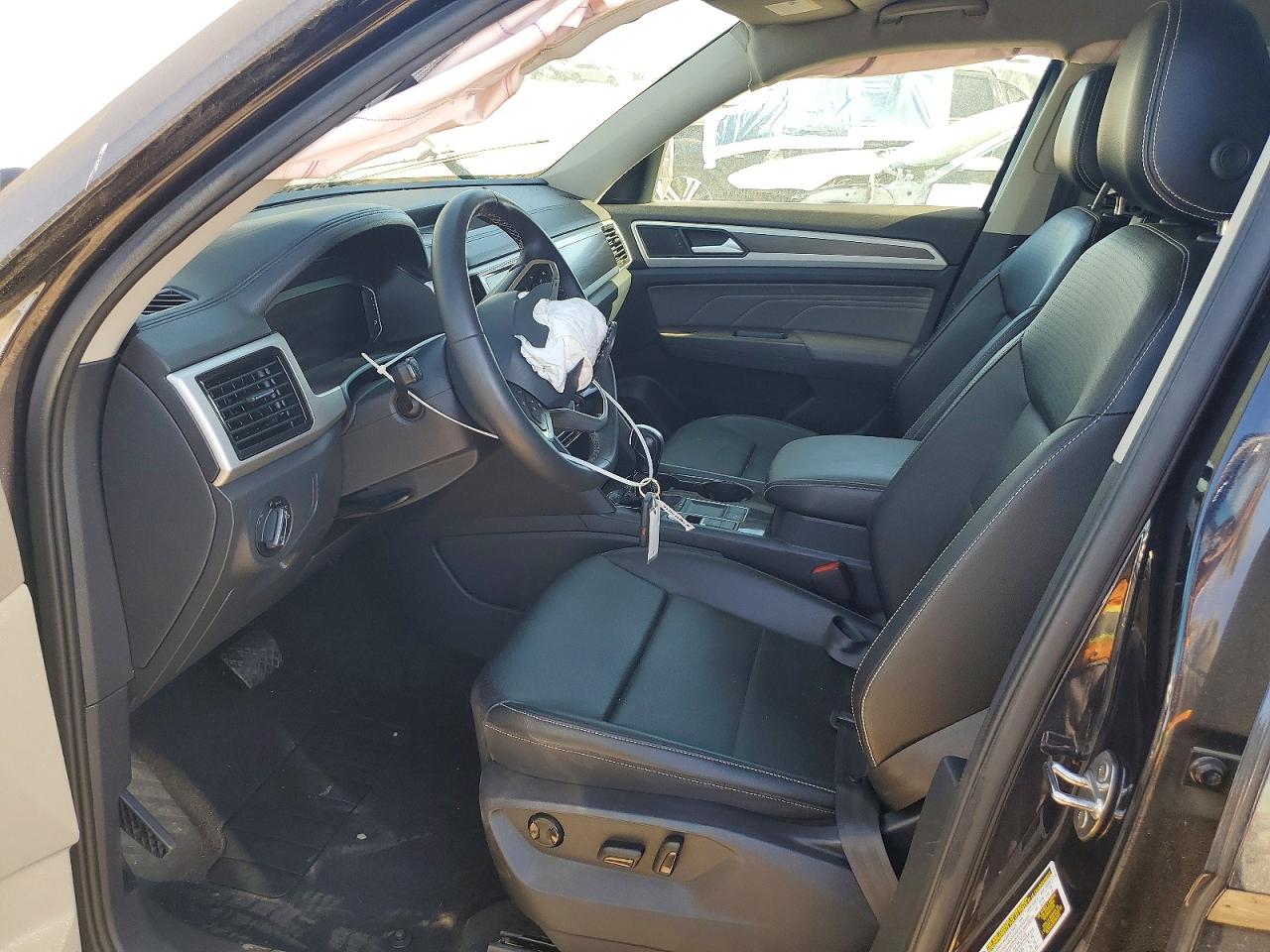 VOLKSWAGEN ATLAS 2022 — 8