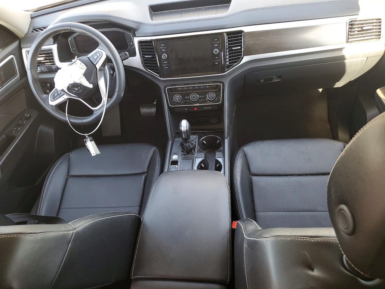VOLKSWAGEN ATLAS 2022 — 9