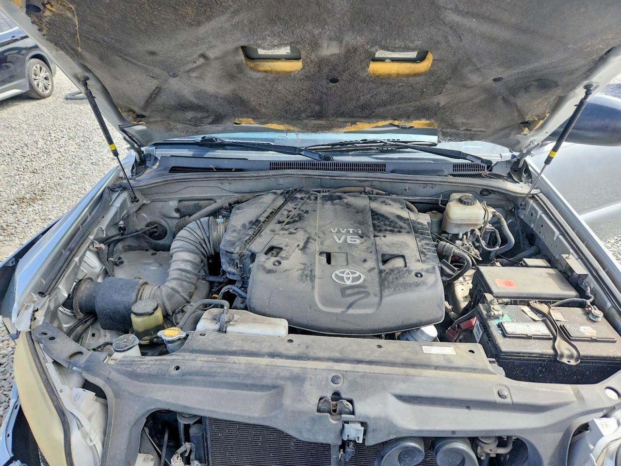 TOYOTA 4RUNNER 2008 — 13