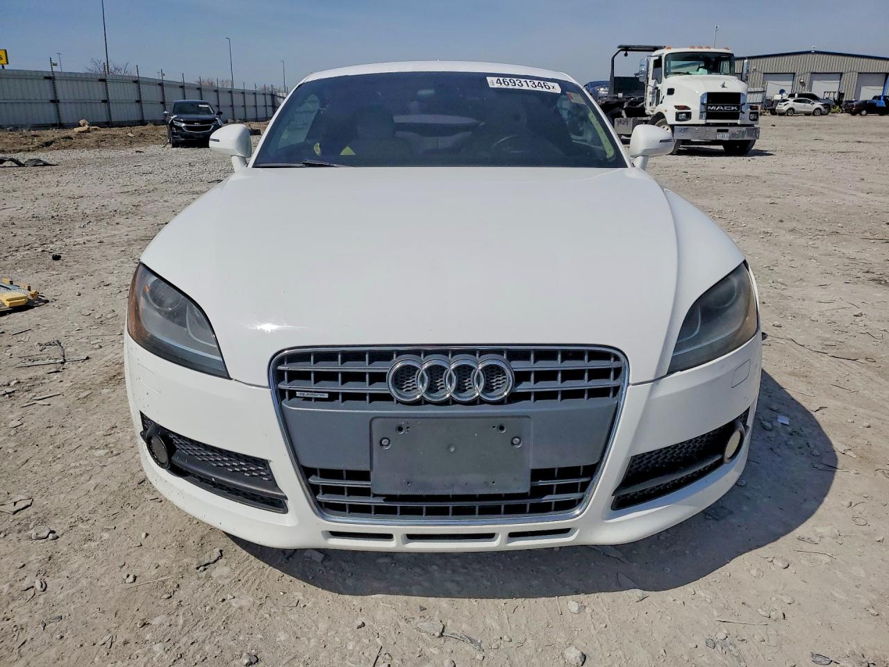 AUDI TT 2010 — 6