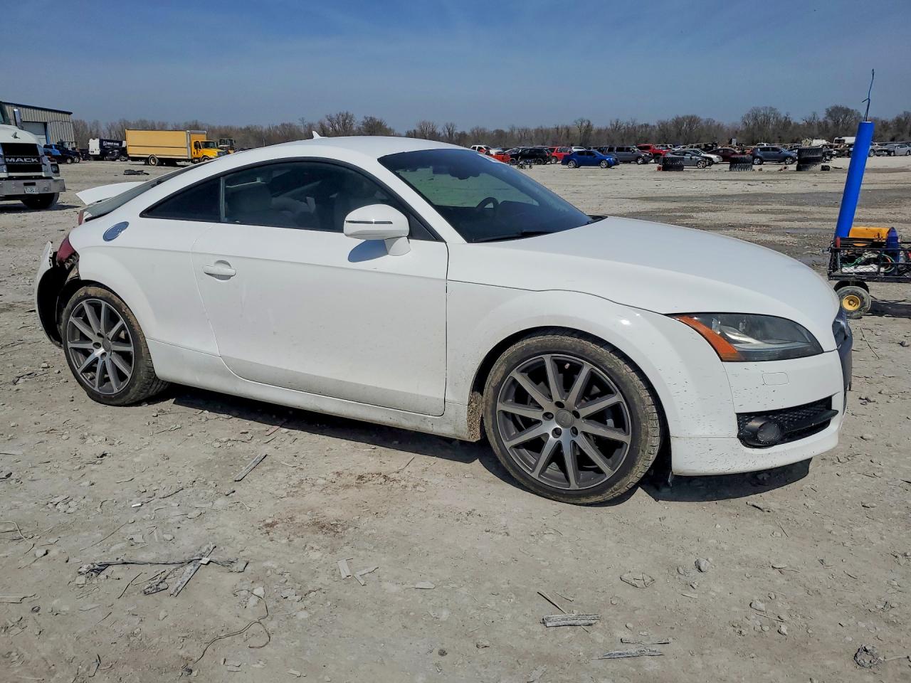 AUDI TT 2010 — 5