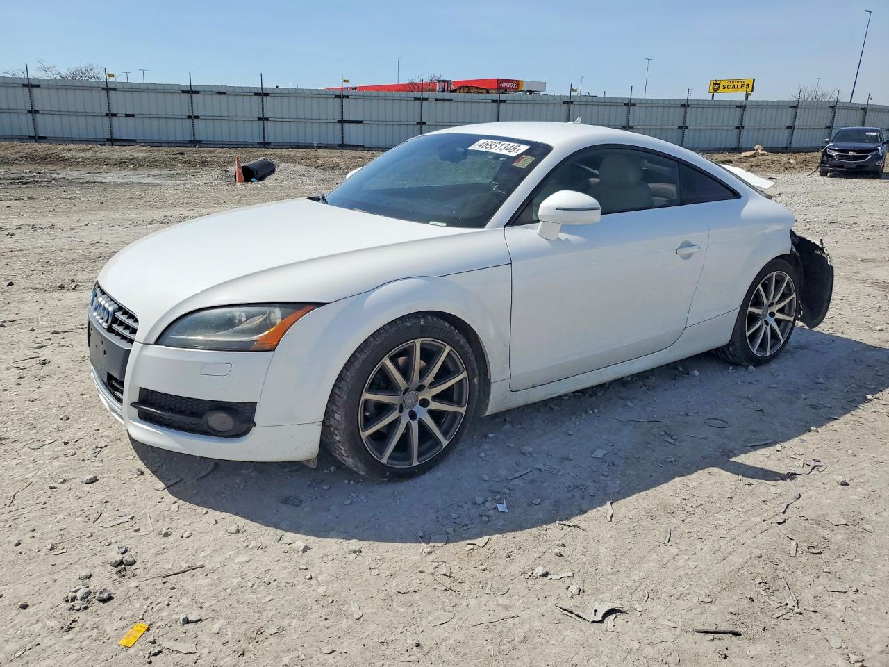 AUDI TT 2010 — 2