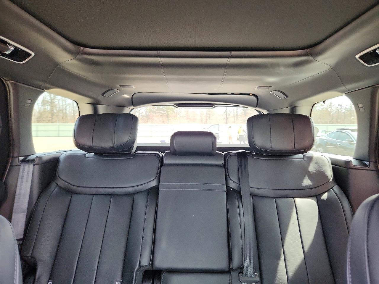 LAND ROVER RANGE ROVER 2026 — 11