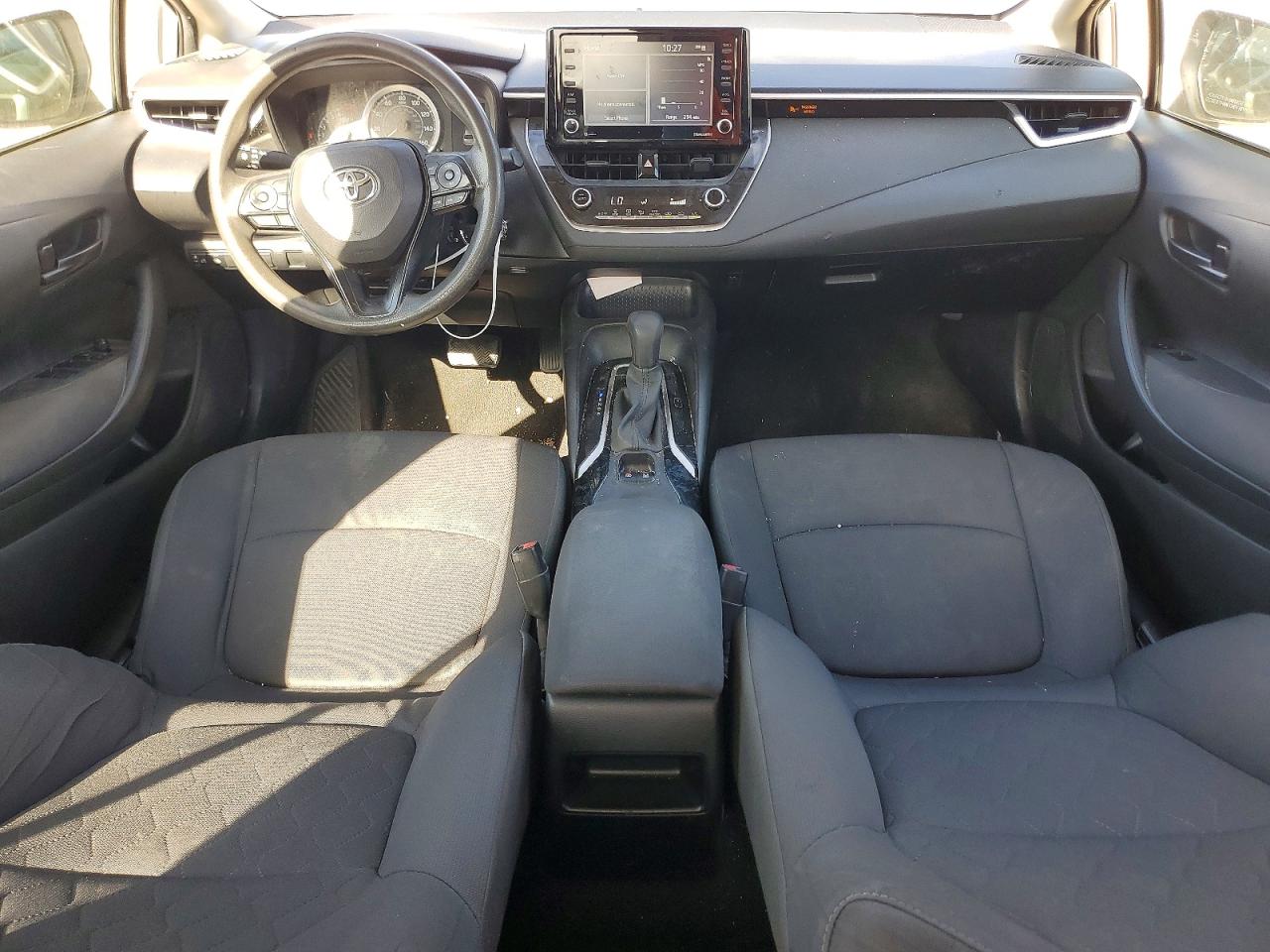 TOYOTA COROLLA  LE 2022 — 9