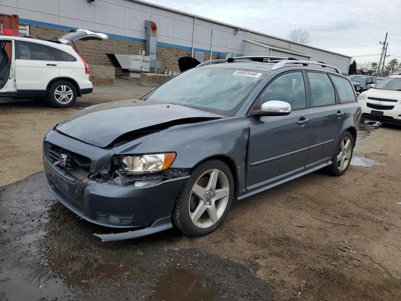 VOLVO V50 2009 — 2
