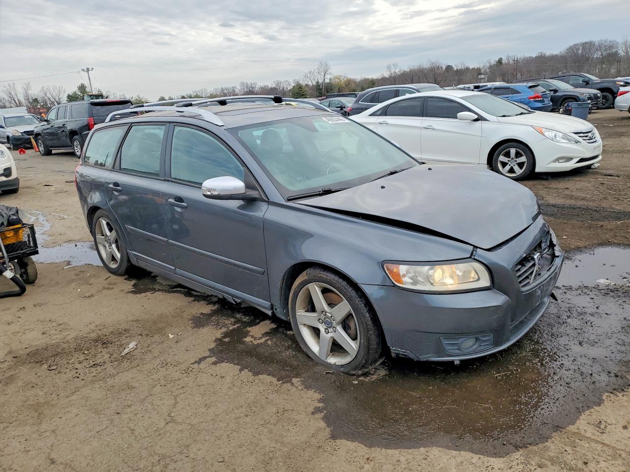 VOLVO V50 2009 — 5