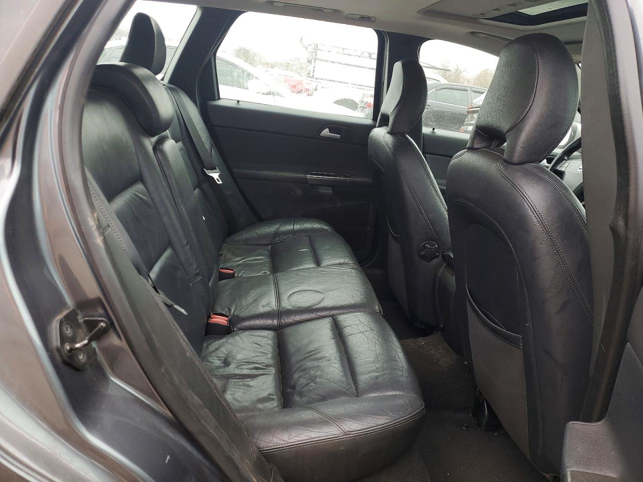 VOLVO V50 2009 — 11