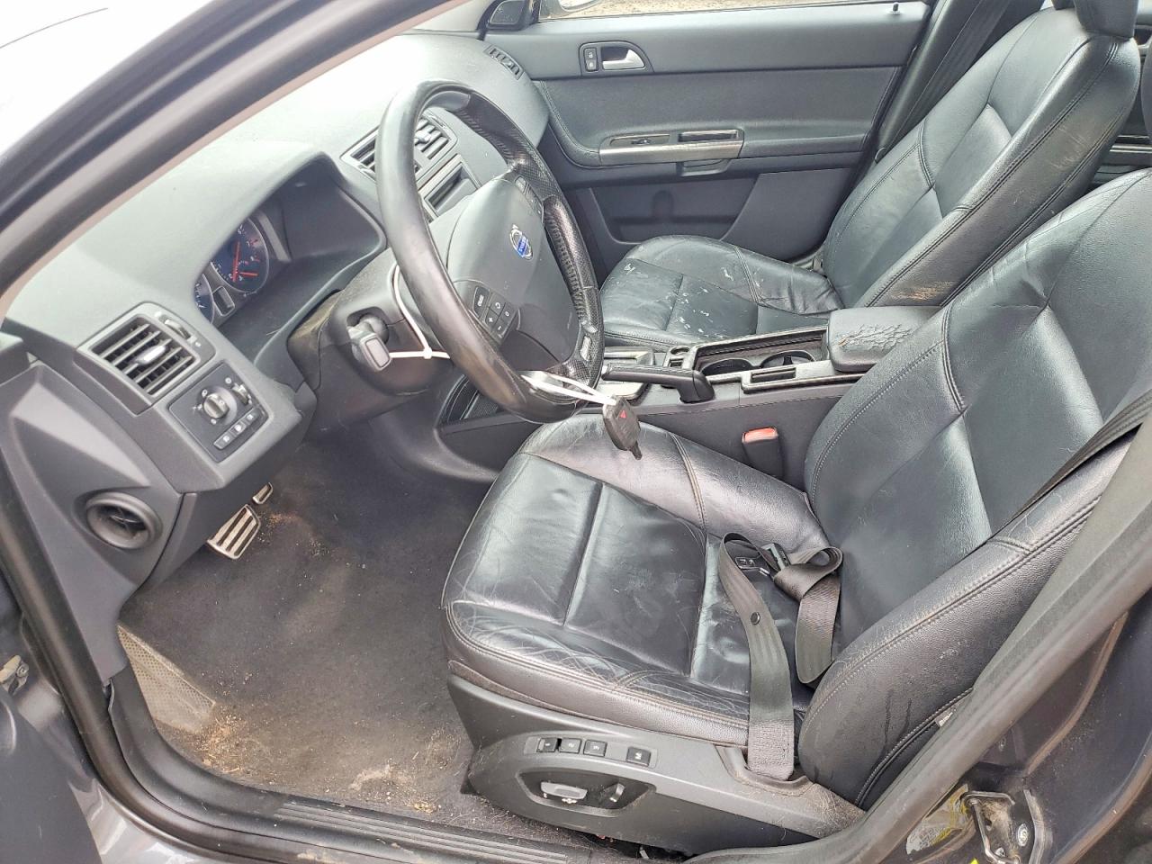 VOLVO V50 2009 — 8