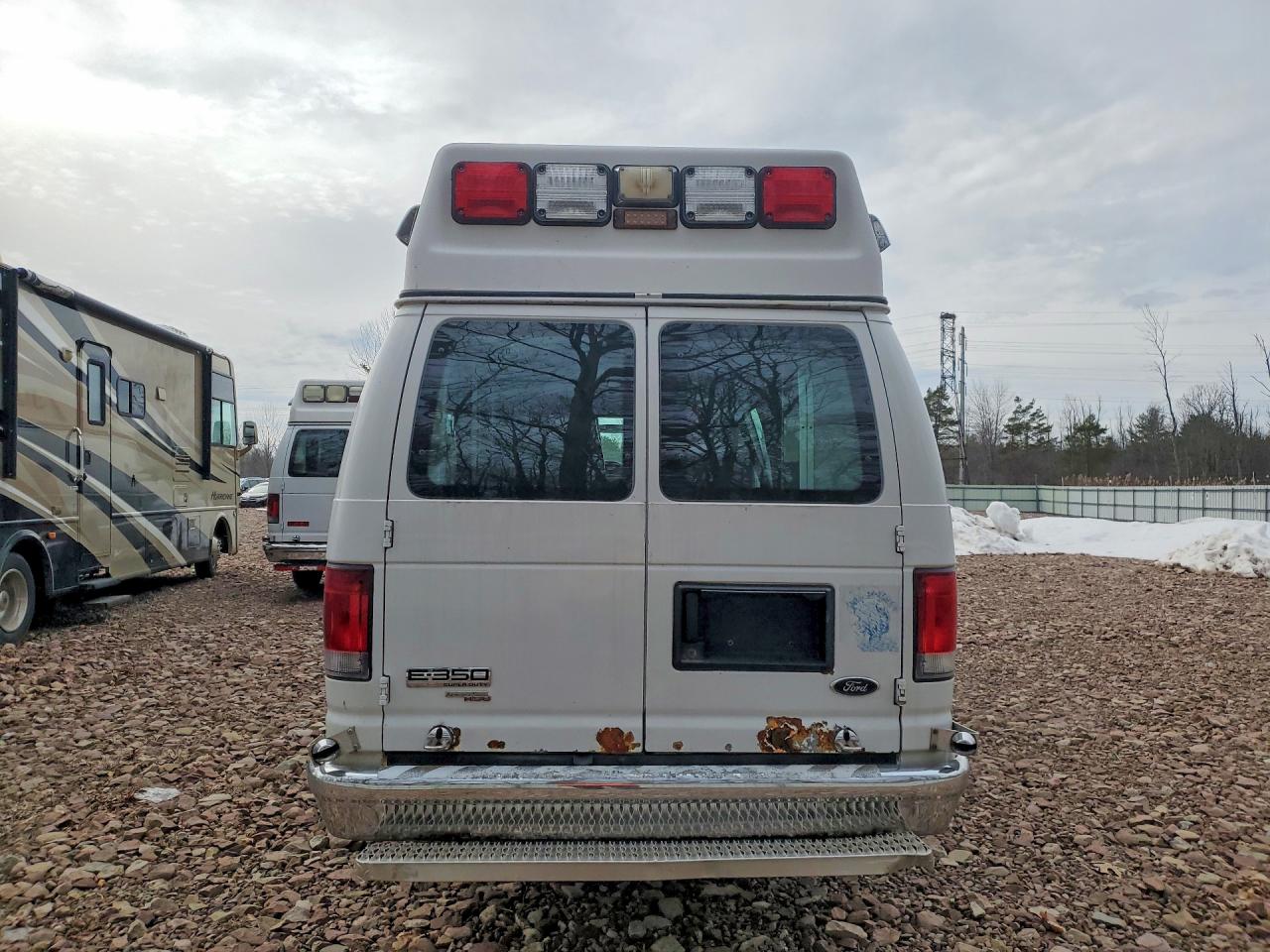 FORD ECONOLINE 2014 — 7