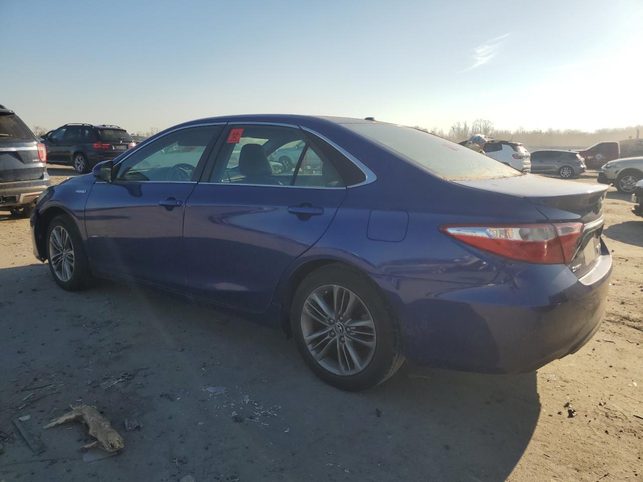 TOYOTA CAMRY 2015 — 3