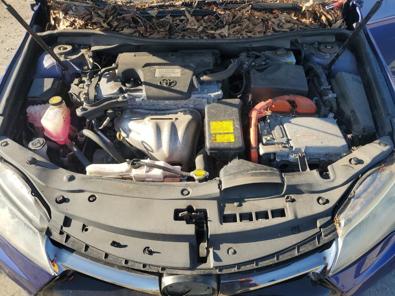 TOYOTA CAMRY 2015 — 12