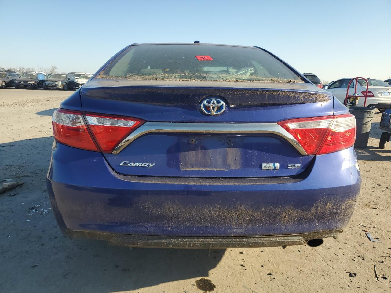TOYOTA CAMRY 2015 — 7