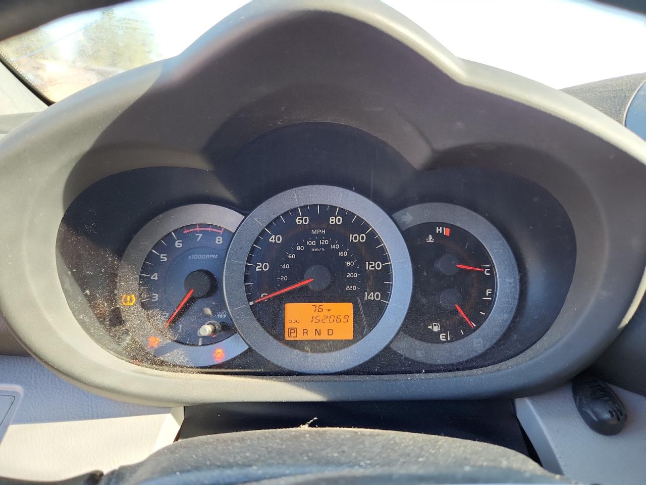 TOYOTA RAV4 2010 — 10